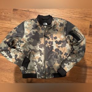 Women’s North face bomber jacket